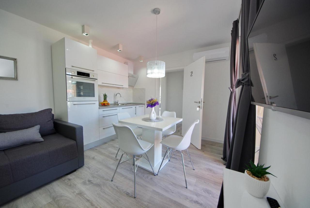 Apartmani Maris Poljica  エクステリア 写真