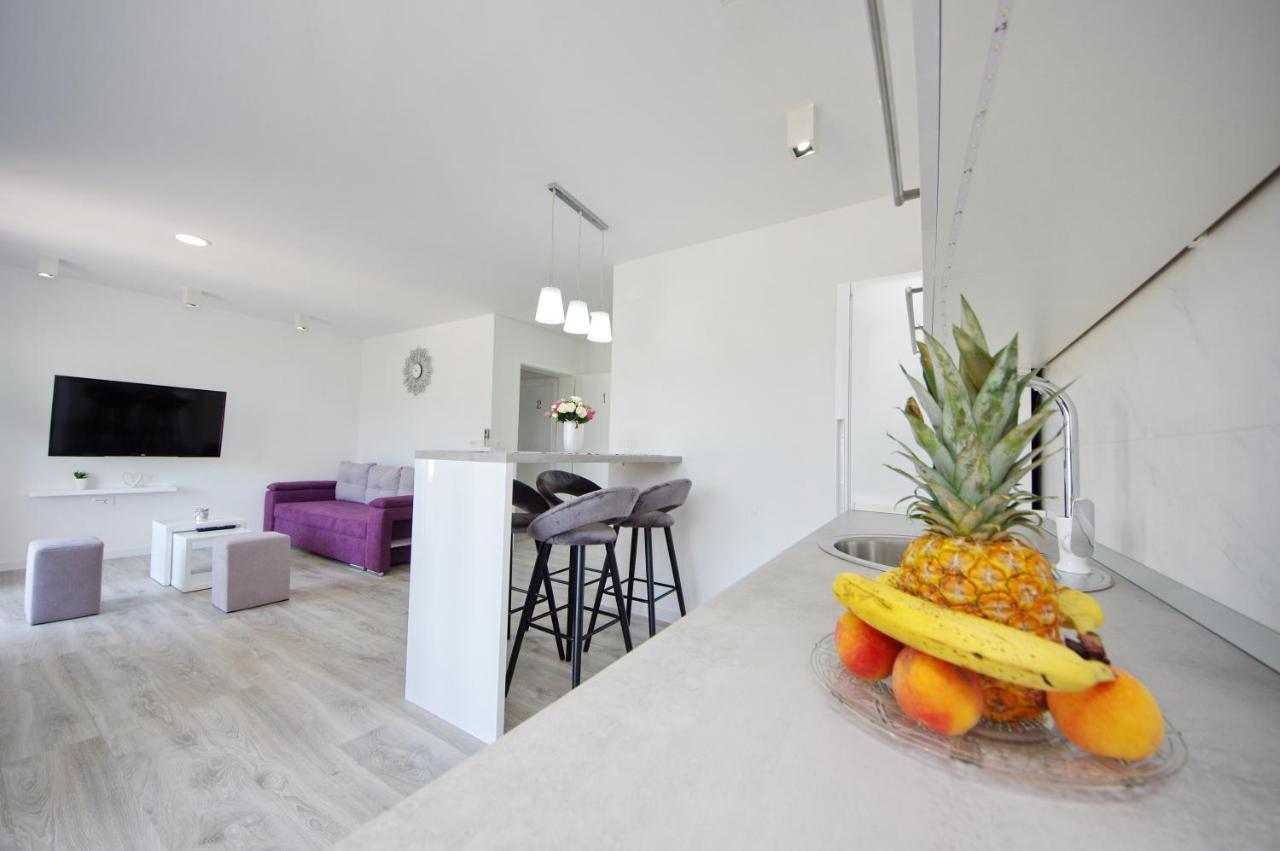 Apartmani Maris Poljica  エクステリア 写真