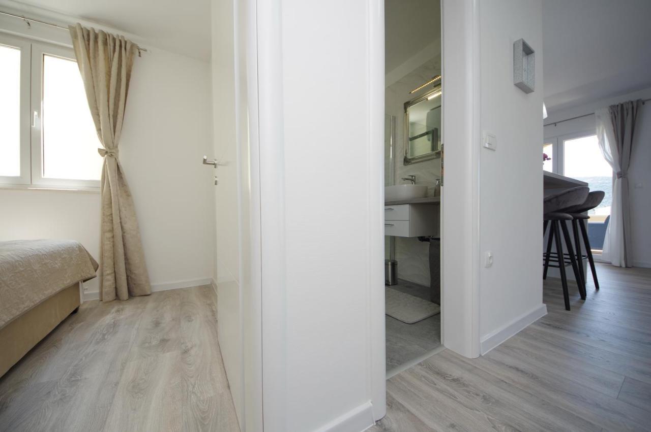 Apartmani Maris Poljica  エクステリア 写真