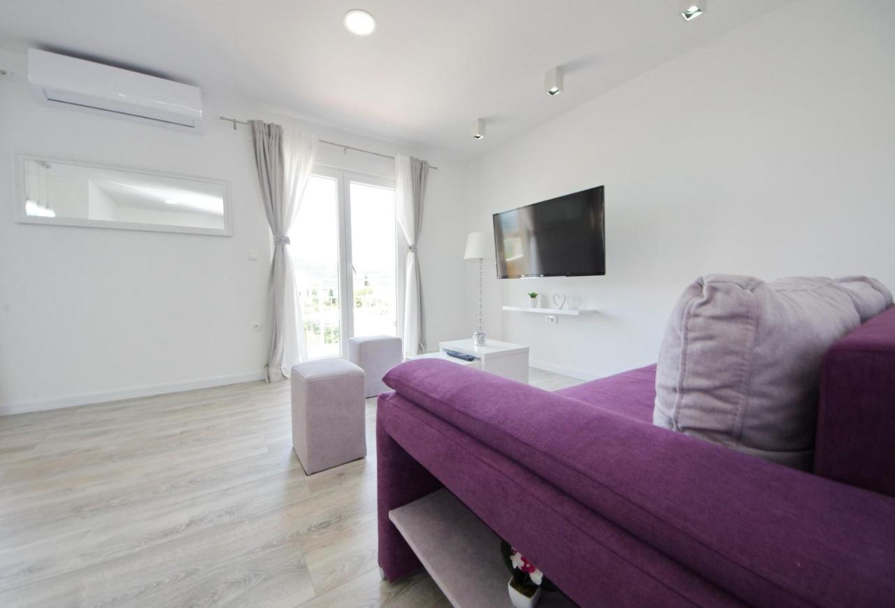 Apartmani Maris Poljica  エクステリア 写真